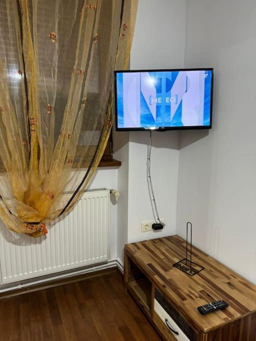 Iazi Apartament 브라쇼브 외부 사진
